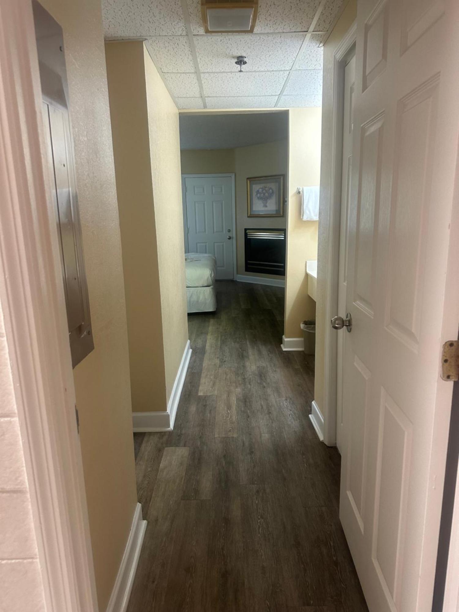 River Place Riverside #309 1bd Holiday home